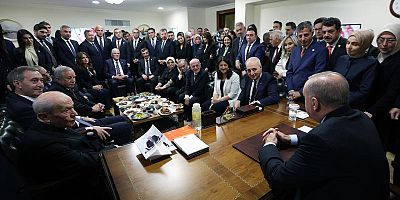 Cumhurbaşkanı Erdoğan, TBMM'de siyasi liderlerle görüştü