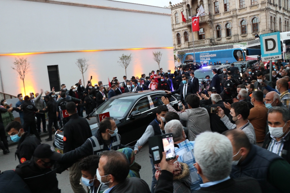 Cumhurbaşkanı Erdoğan’a sevgi seli