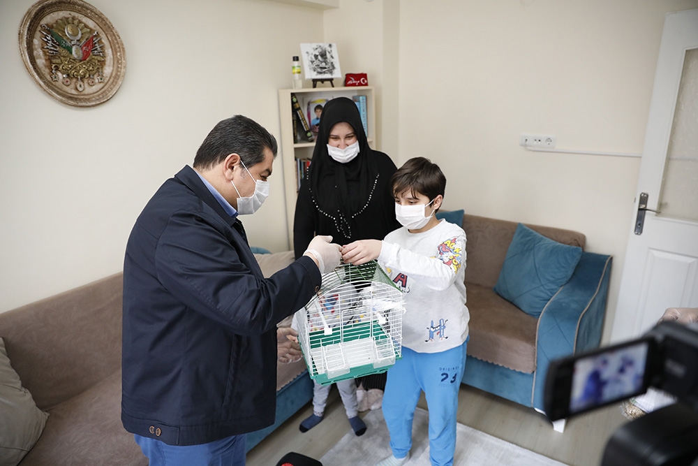 Cumhurbaşkanı Erdoğan’dan 10 yaşındaki Miraç’a bayram hediyesi