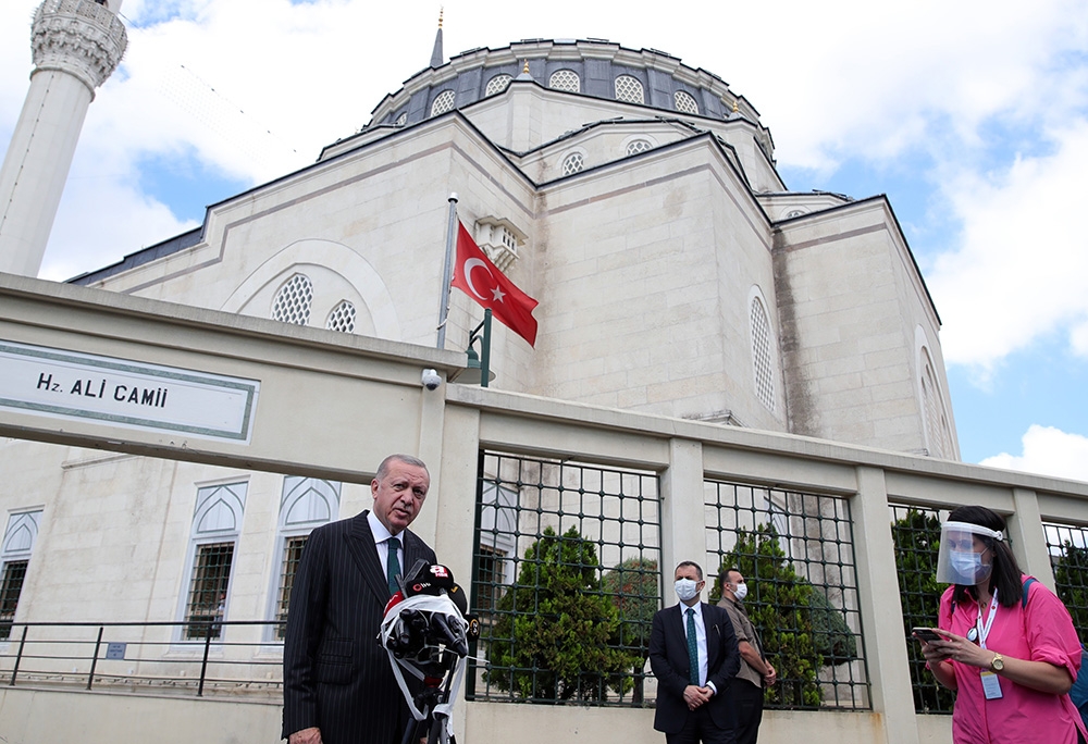 Cumhurbaşkanı Erdoğan’dan Ayasofya’da kılınacak namazla ilgili cemaat açıklaması