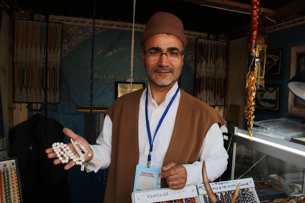 Cumhurbaşkanı Erdoğanın Tesbih Koleksiyonunda 20 Tespihi Var