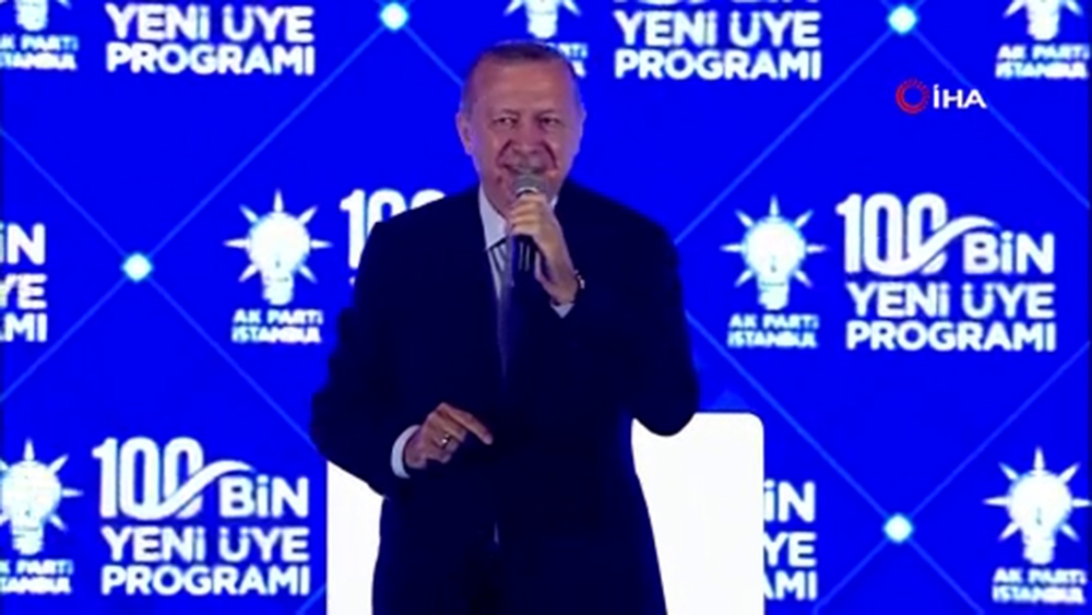 Cumhurbaşkanı Erdoğan’la küçük çocuğun gülümseten diyaloğu