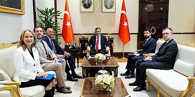 Cumhurbaşkanı Yardımcısı Cevdet Yılmaz, ABD Büyükelçisi Barrack’ı kabul etti