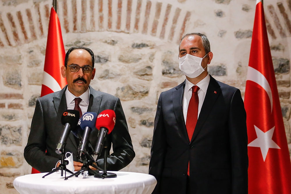 Cumhurbaşkanlığı Sözcüsü Kalın ve Bakan Gül dini azınlık temsilcileriyle bir araya geldi