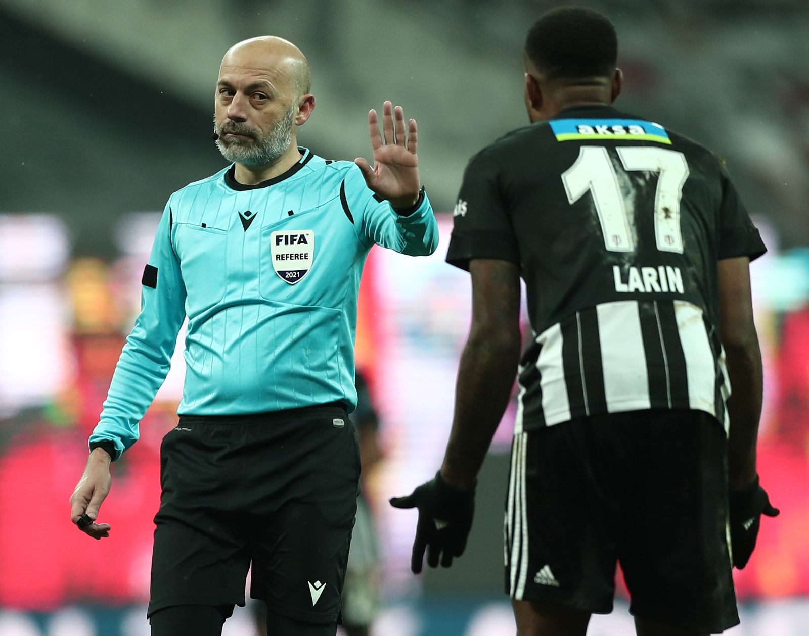 Cüneyt Çakır, EURO 2020’de düdük çalacak
