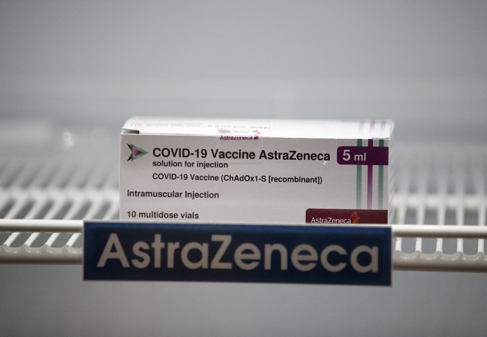 Danimarka AstraZeneca aşısının askıya alınma süresini uzattı