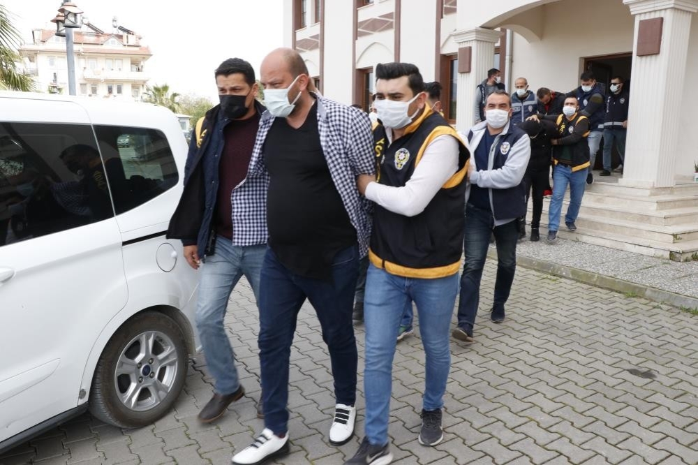Darp ederek öldürme olayına karışan 5 şüpheliden 3’ü tutuklandı