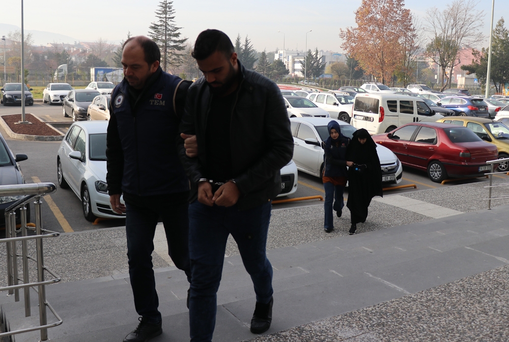 Deaş Şüphelisi Iraklı Karı Koca Tutuklandı