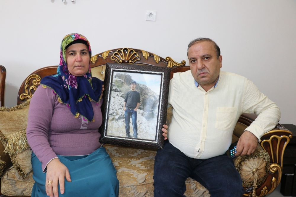 Deaşa Katıldığını Düşündükleri Çocuklarından 5 Yıldır Haber Alamıyorlar