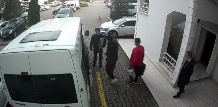 DEAŞ’ın sözde “eğitim bakan yardımcısı”nın yakalandığı operasyon görüntüleri