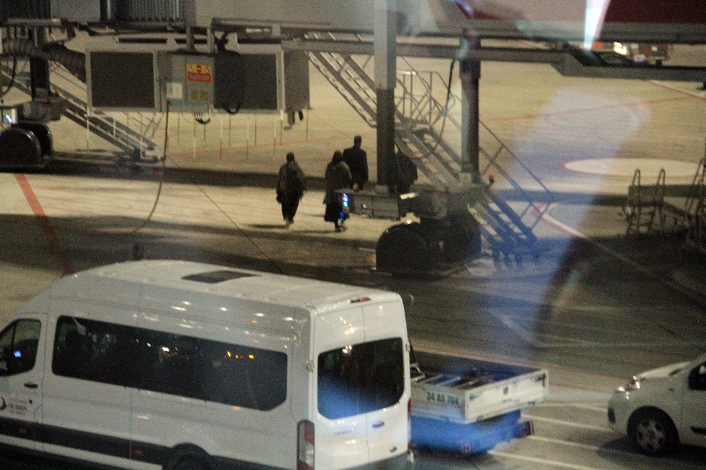 Deaşlı İki Kadın Terörist Ülkelerine Gönderildi