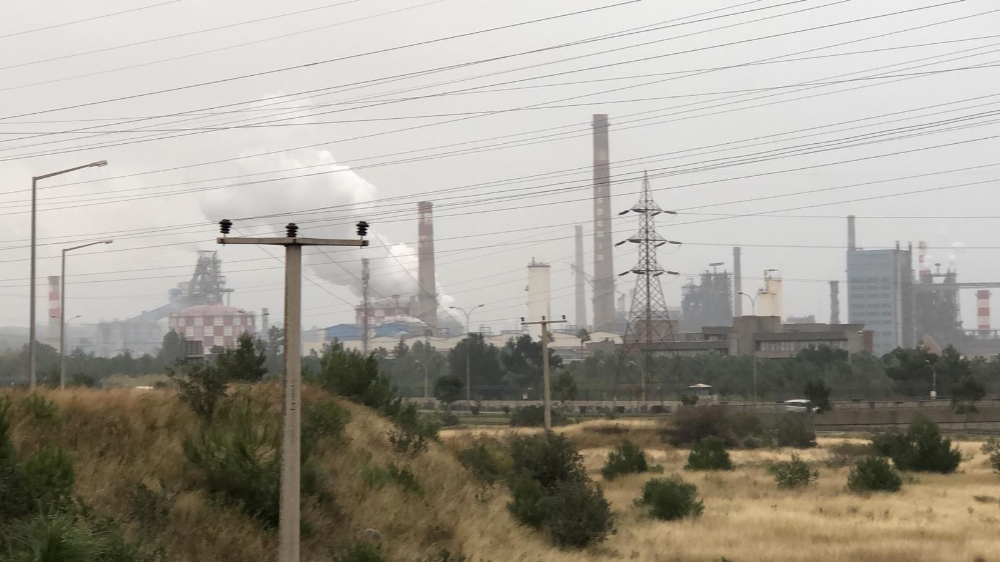 Demir Çelik Fabrikasında Yaşanan Patlama Paniğe Yol Açtı
