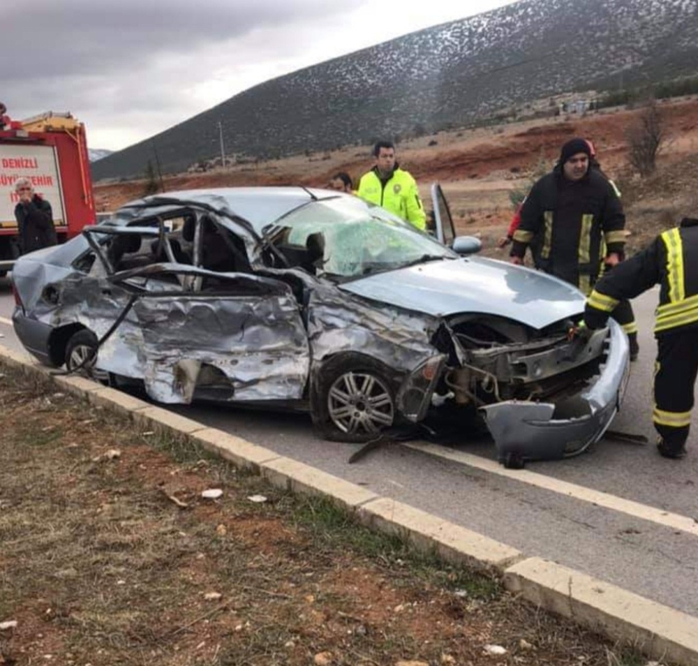 Denizli’de trafik kazası: 1 ölü, 3 yaralı