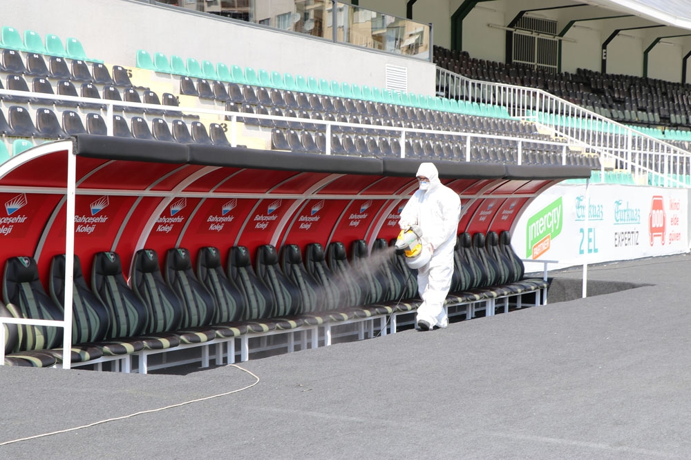 Denizlispor, Beşiktaş karşılaşması öncesi stadyum dezenfekte edildi