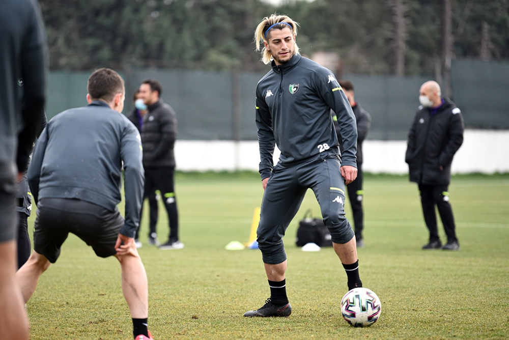Denizlispor, Gaziantep FK maçı hazırlıklarına başladı