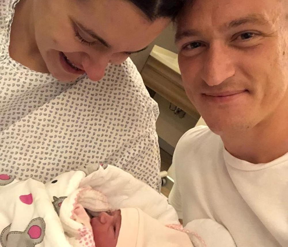 Denizlisporun Orta Saha Oyuncusu Baba Oldu