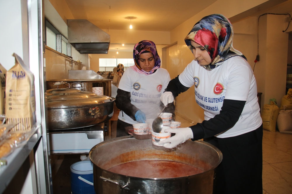 Deprem bölgesinde Çölyak hastaları unutulmadı