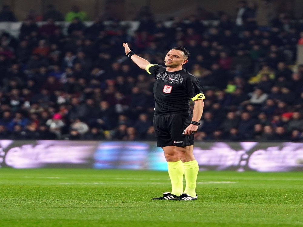 Derbinin hakemi Abdulkadir Bitigen