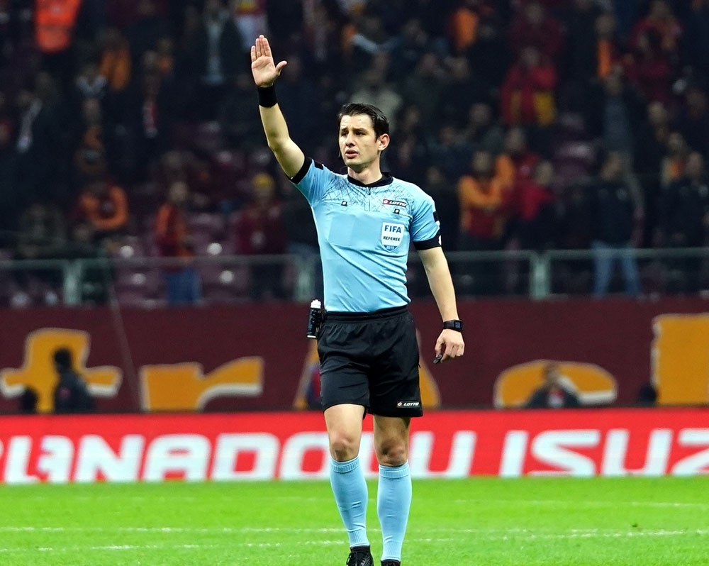 Derbinin hakemi Halil Umut Meler