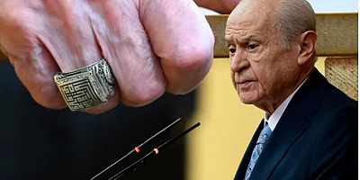 Devlet Bahçeli'nin taktığı yüzükte dikkat çeken dua