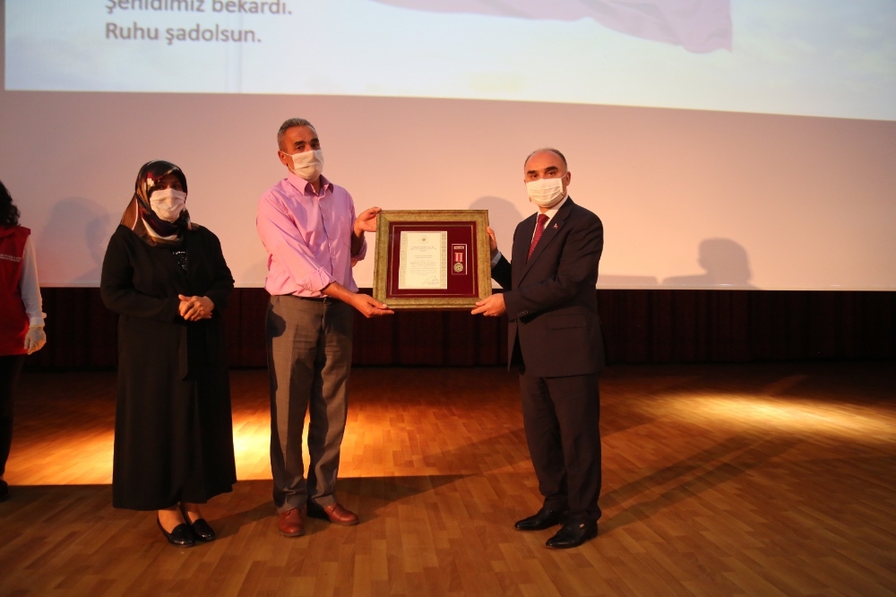 Devlet Övünç Madalyaları sahiplerine teslim edildi