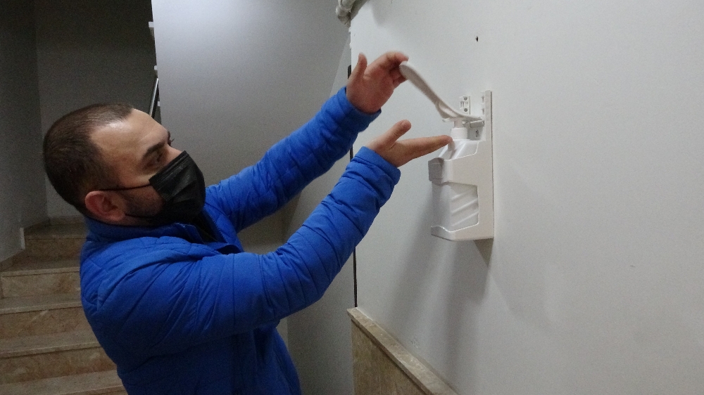 Dezantektan hırsızlığı kamerada