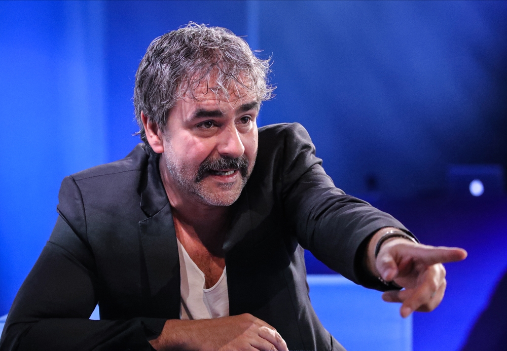 Die Welt gazetesi muhabiri Deniz Yücel’e hapis cezası
