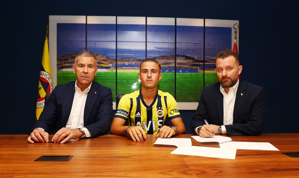 Dimitris Pelkas: 
