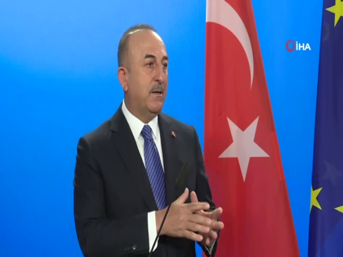 Dışişleri Bakanı Çavuşoğlu: “İlk kıblemiz Mescid-i Aksa’ya bu akşam yapılan saldırıyı şiddetle kınıyorum”