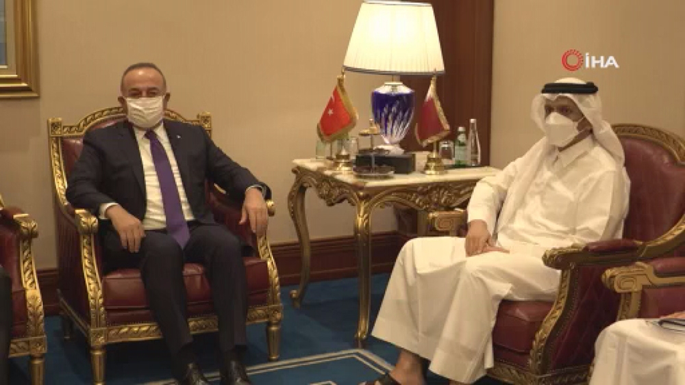 Dışişleri Bakanı Çavuşoğlu, Katarlı mevkidaşı Abdurrahman Al Thani ile görüştü