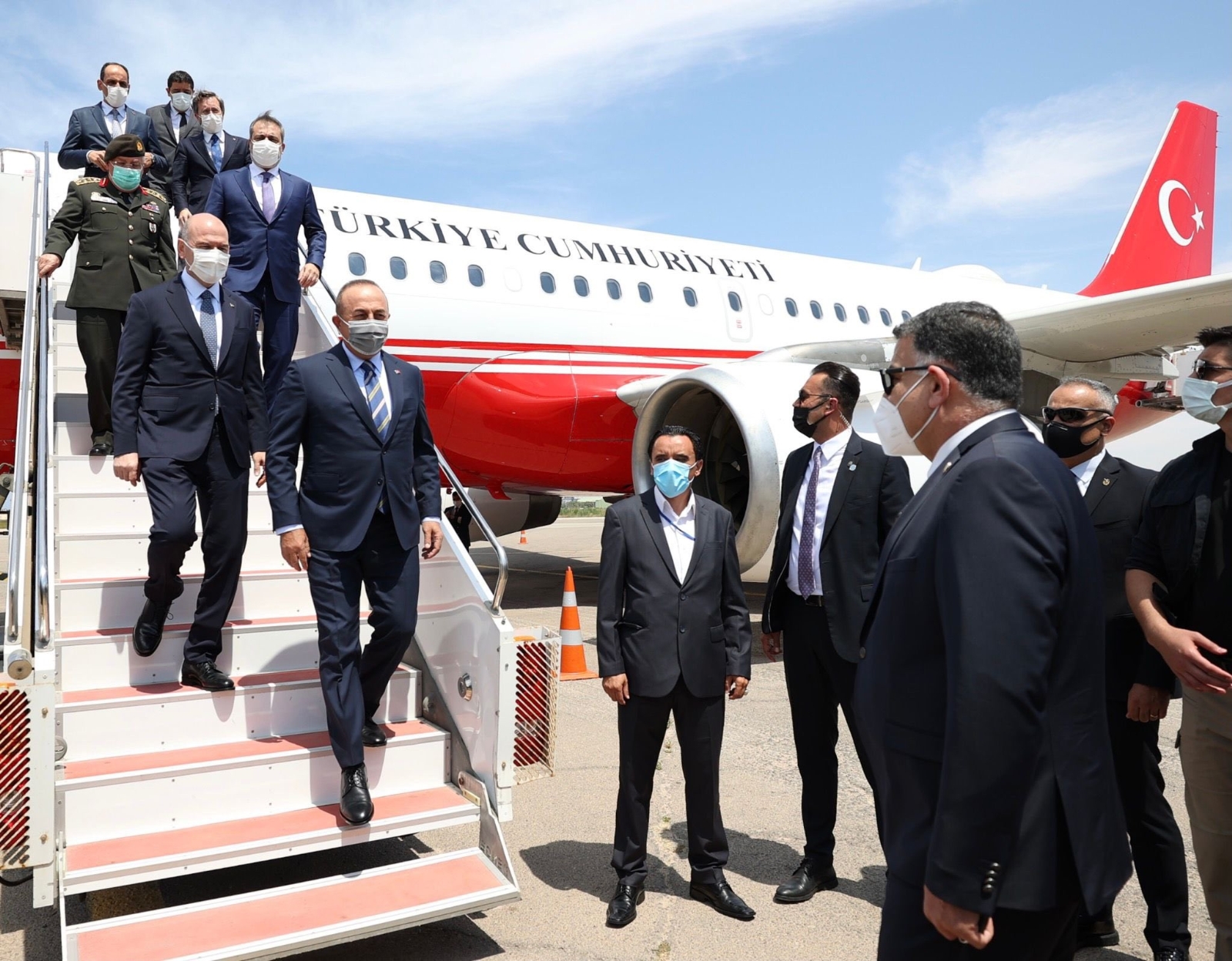 Dışişleri Bakanı Çavuşoğlu, Libyalı mevkidaşı Manguş ile görüştü