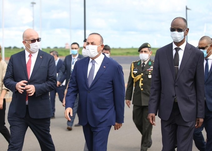 Dışişleri Bakanı Çavuşoğlu Mali’de