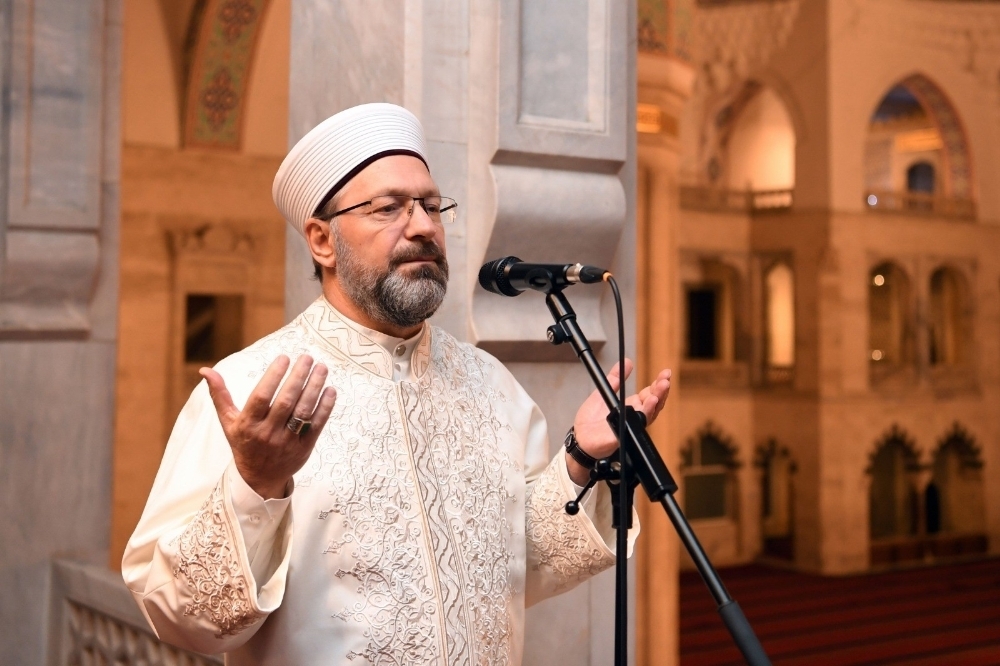 Diyanet İşleri Başkanlığından cuma namazı açıklaması