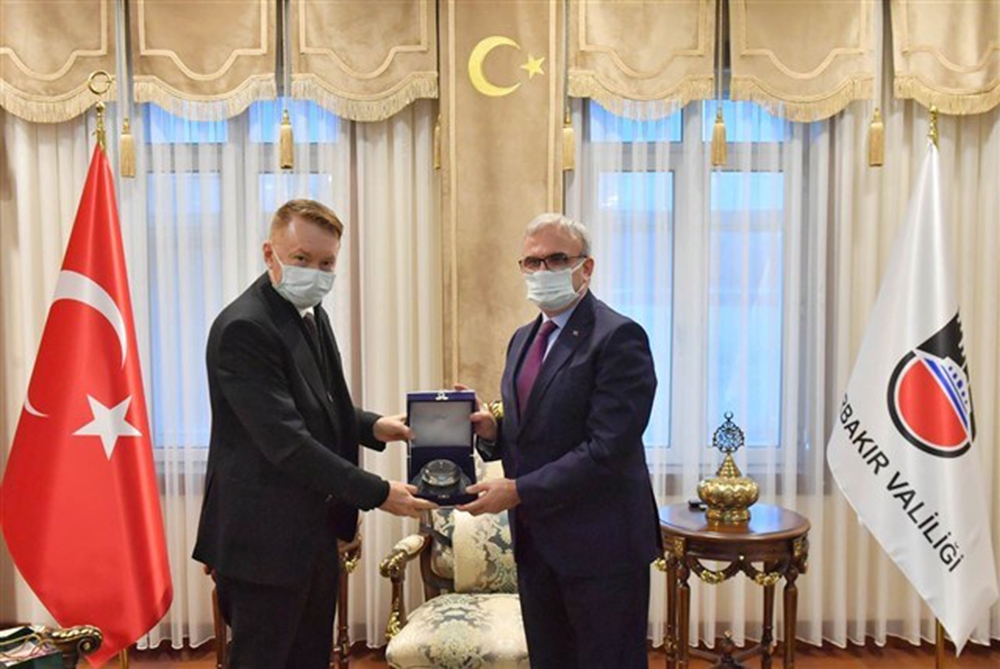 Diyarbakır’a gelen Avustralya Büyükelçisinden Türkiye’ye övgü