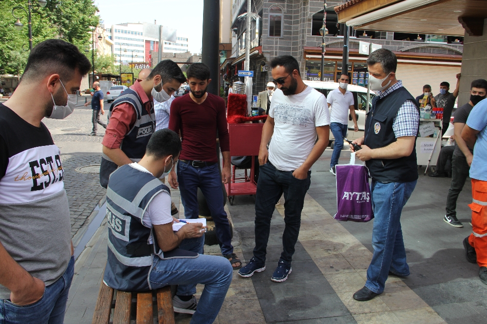 Diyarbakır’da maskesiz sokağa çıkmak yasaklandı