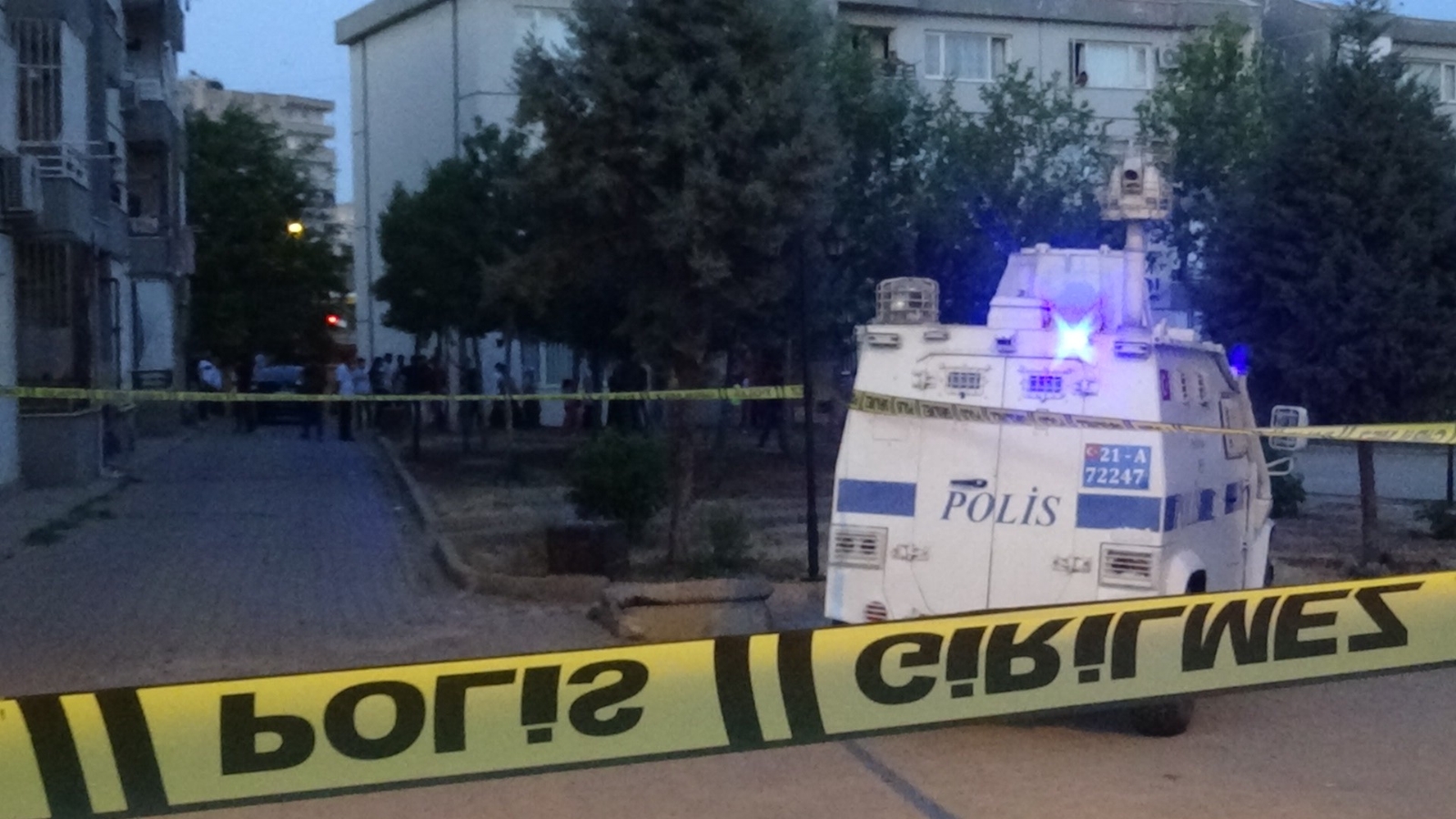 Diyarbakır’da sokak ortasında silahlı çatışma: 4 yaralı