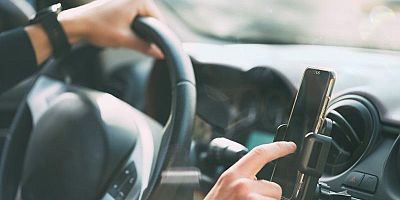 DMM'den 'telefon tutucu ve koku yasaklandı' iddialarına yalanlama