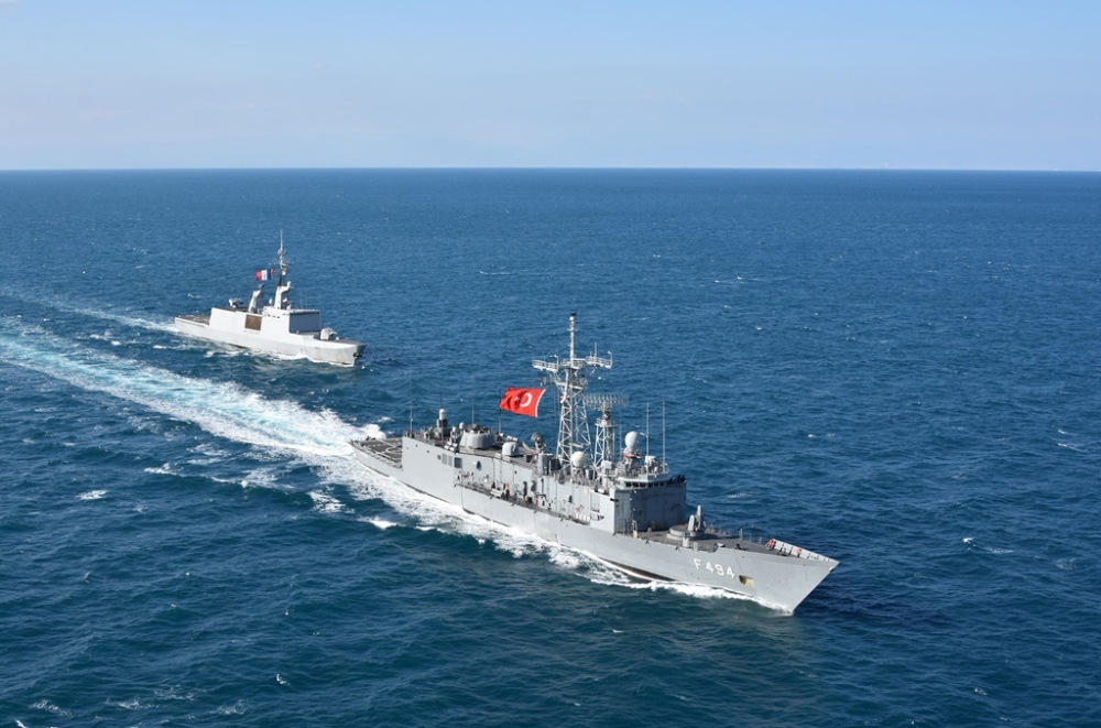 “Doğu Akdeniz’de Fransız fırkateyni ile geçiş eğitimleri icra edildi”
