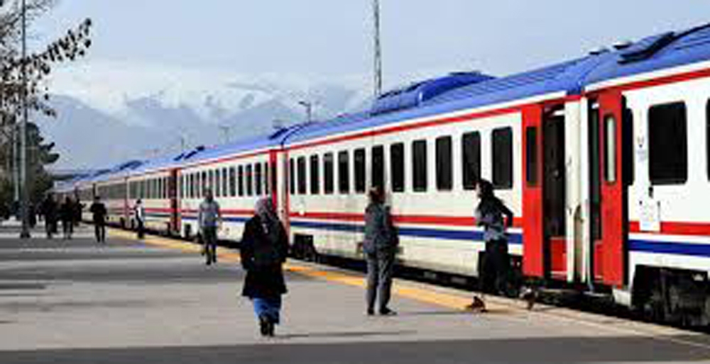 Doğu Ekspresi Akyaka tren seferleri durduruldu