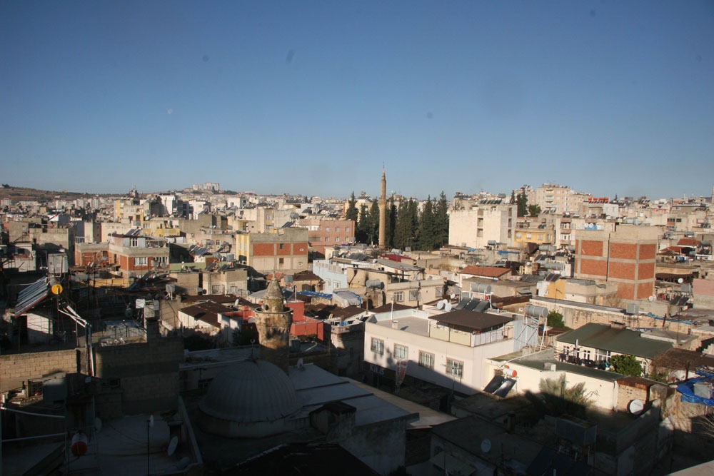 Doğuda kar Kilis’te bahar