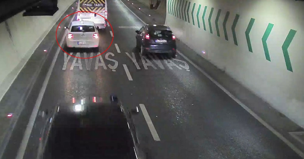 Doğum yapılan aracın Avrasya Tünel’inden geçişi kamerada