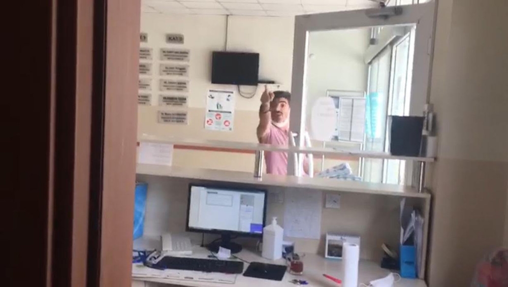 Doktora dehşeti yaşatan zanlı tutuklandı