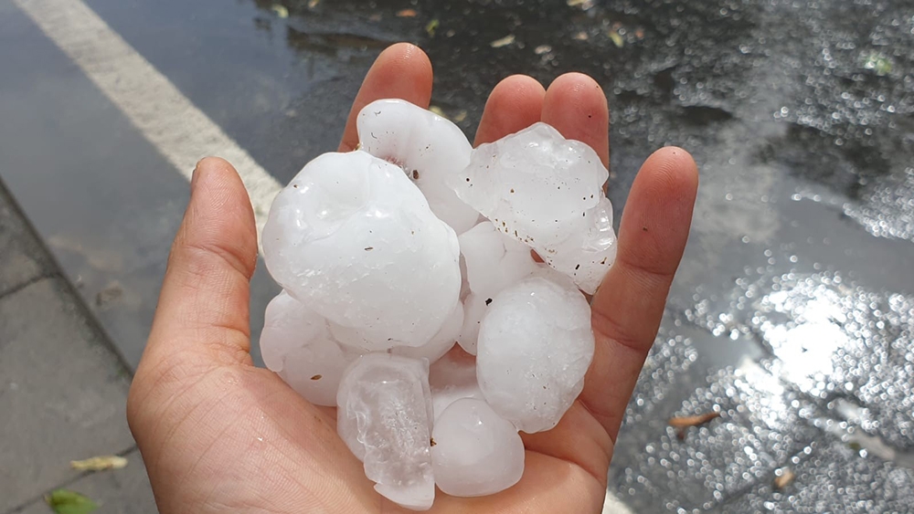 Dolu mağduru araç sahiplerine uyarı: “5 iş günü içerisinde sigorta şirketinize başvurun”