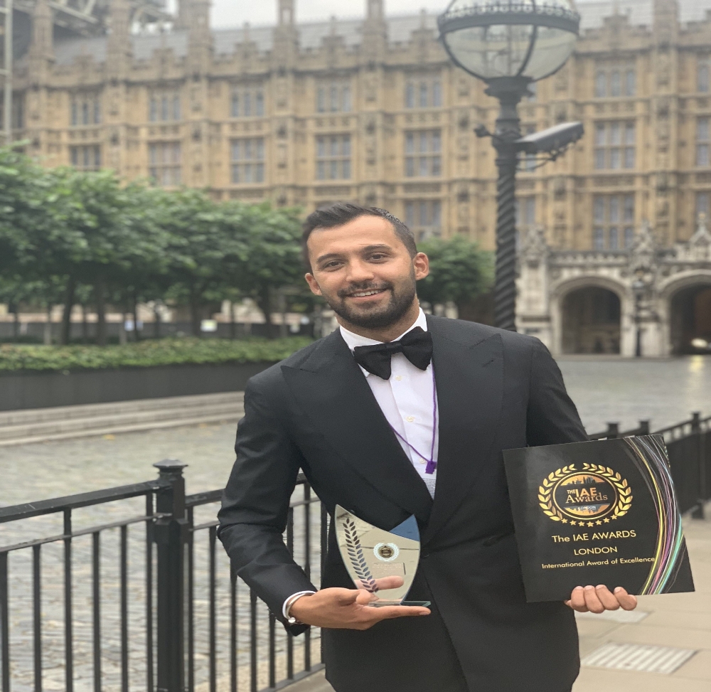 Dünya Diş Hekimliği Oskarı Türk Doktorun Oldu