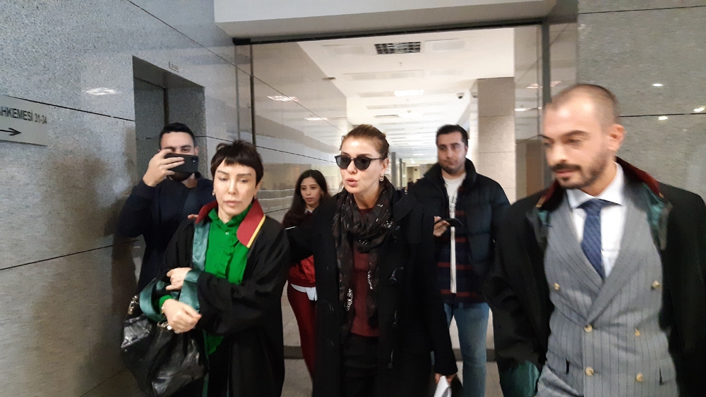 Duruşmada gözyaşlarına hakim olamayan Gülben Ergen, beraat etti