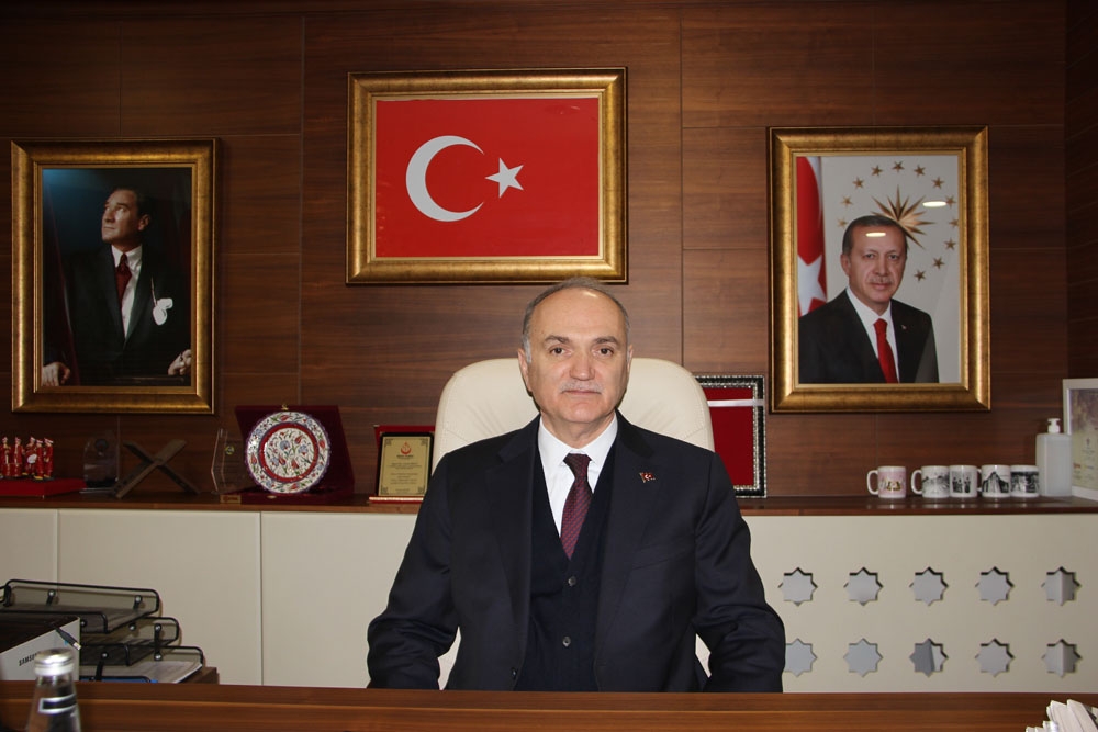 Düzce Belediyesi esnafa 27 milyon lira borç ödedi