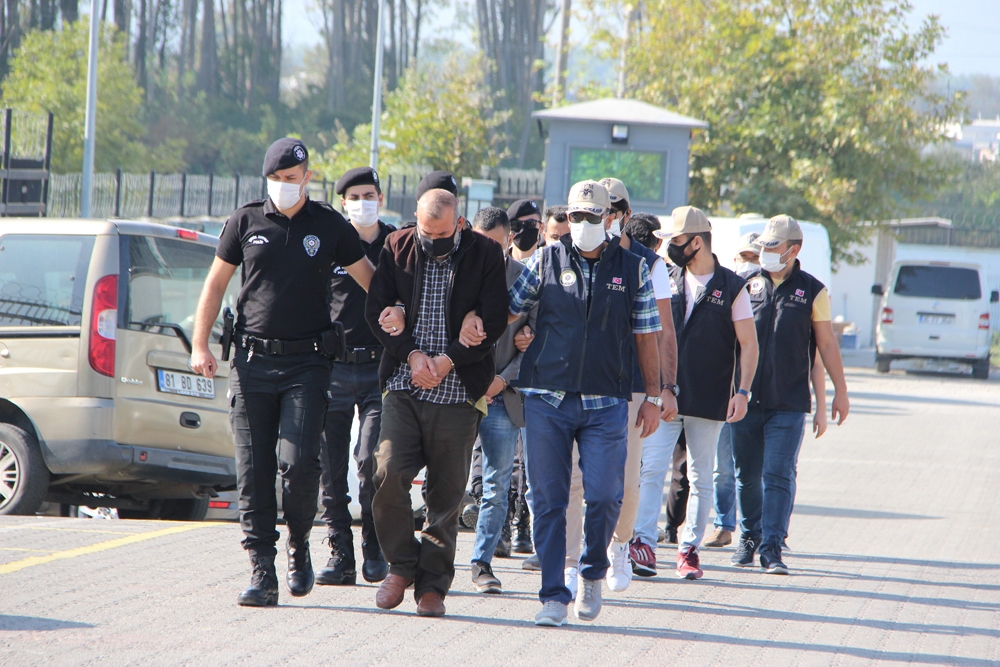 Düzce’de DEAŞ üyelerine şafak operasyonu: 6 gözaltı