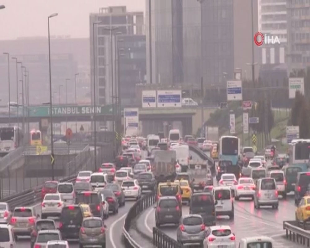 E-5’te kısıtlama öncesi yoğunluğu