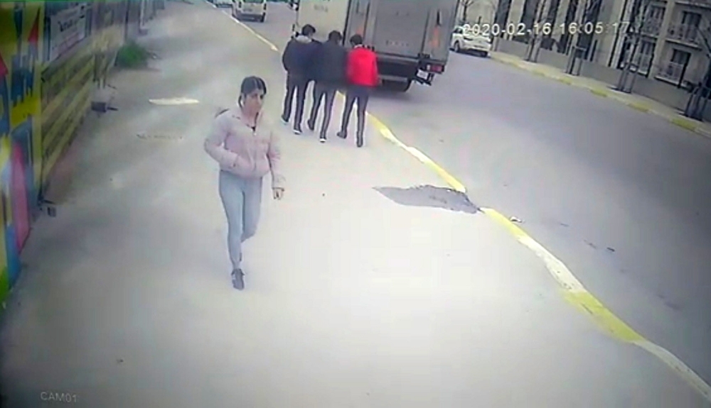 Ekmek almak için evden çıkan 15 yaşındaki kızdan haber alınamıyor