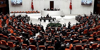 Ekonomi teklifi Meclis'te yasalaştı! KYK borç faizleri ve maske cezaları silinecek